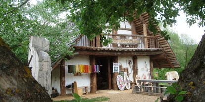 Ausflug mit Kindern - Ausflugsziel ist: ein Streichelzoo - Thalmässing - Vorgeschichtliches Erlebnisdorf ALCMONA