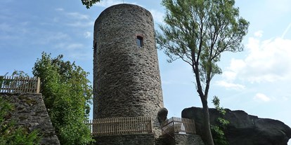 Ausflug mit Kindern - Dauer: unter einer Stunde - Treffelstein - Drachenturm