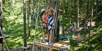 Ausflug mit Kindern - Ausflugsziel ist: ein Kletterpark - Wald am Arlberg - Kletterpark Brandnertal