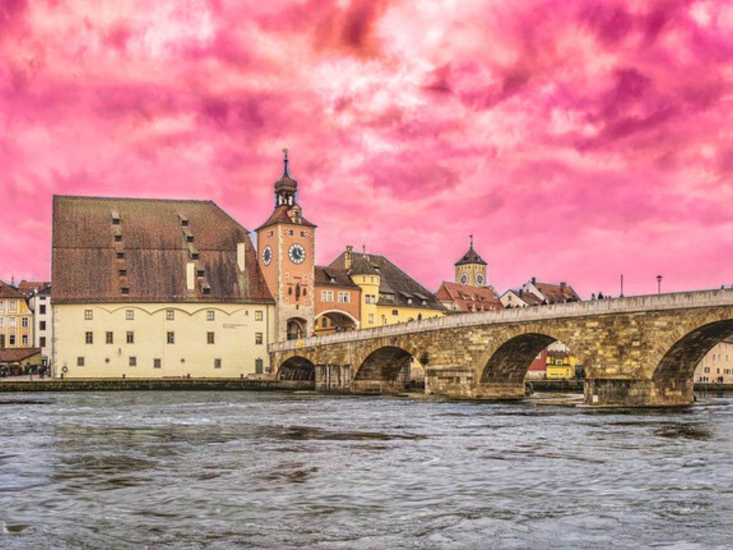 Excursiebestemming - Krimi-Trail Regensburg: Der Anschlag