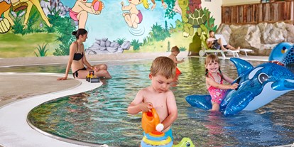 Ausflug mit Kindern - Ausflugsziel ist: ein Bad - Österreich - Freizeit Arena Sölden - Hallenbad & Sauna & Sporthalle & Kegelbahn &  Bistro 