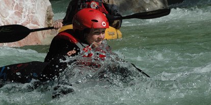 Ausflug mit Kindern - Witterung: Bewölkt - Brandenberg - Sport Ossi Wildwassersport