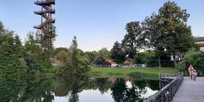 Ausflug mit Kindern - Themenschwerpunkt: Entdecken - Baden-Württemberg - Weißtannenturm und Althrein - Der Garten der zwei Ufer
