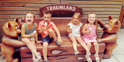 Trip with children - Schwäbische Alb - Freizeitpark Traumland GmbH