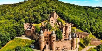Ausflug mit Kindern - Ausflugsziel ist: eine Sehenswürdigkeit - Tauberbischofsheim - Burg Wertheim mit BurgRestaurant Bild: Thomas Kraft - Burg Wertheim