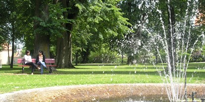 Ausflug mit Kindern - Ausflugsziel ist: ein Spielplatz - Baden-Württemberg - Hofgarten Schloss Meßkirch