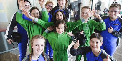 Ausflug mit Kindern - WC - Mödling - Windobona - Indoor Skydiving