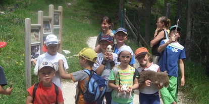 Ausflug mit Kindern - Wolkenstein - Gröden - Kinderveranstaltung am Naturerlebnisweg 
 - Naturparkhaus Puez-Geisler