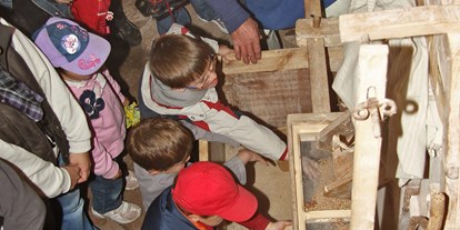 Ausflug mit Kindern - öffentliche Verkehrsmittel - Gummer - Mühlenensemble im Thal