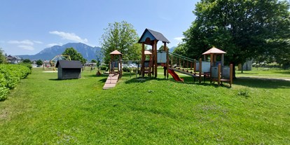 Ausflug mit Kindern - Sportanlage: Fußballplatz - Lenzing (Lenzing) - Freizeitgelände Unterach