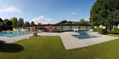 Ausflug mit Kindern - Witterung: Schönwetter - Atzersdorf - Familienfreundliches Freibad im Naturparkt Obst-Hügel-Land