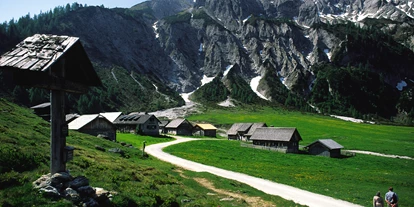 Ausflug mit Kindern - Ramsau (Bad Goisern am Hallstättersee) - Ursprungalm am Fuße der steirischen Kalkspitze - Ursprungalm-Rundweg - Quelle der Sinne