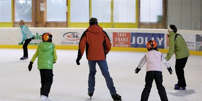 Ausflug mit Kindern - Ausflugsziel ist: eine Sportanlage - Tirol - IceForum