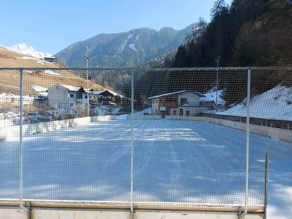 Destinazione dell'escursione - Eislaufplatz Kantun in Tiers am Rosengarten