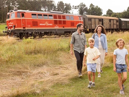 Ausflug mit Kindern - Witterung: Schönwetter - Unterstinkenbrunn - Bahnerlebnis Reblaus Express
