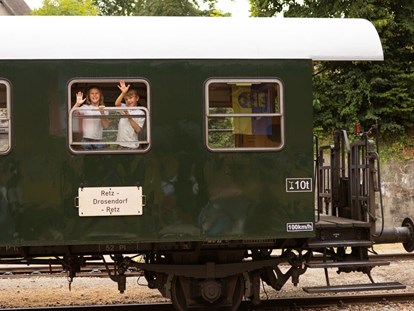 Ausflug mit Kindern - Ausflugsziel ist: ein sehenswerter Ort - Bahnerlebnis Reblaus Express