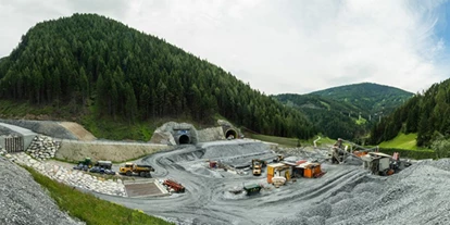 Trip with children - Ausflugsziel ist: ein Indoorspielplatz - Tyrol - Deponie im Padastertal - BBT Tunnelwelten