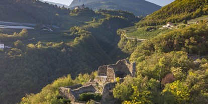 Ausflug mit Kindern - Alter der Kinder: 4 bis 6 Jahre - Lana (Trentino-Südtirol) - Copyright: Tourismusverein Tisens-Prissian/René Gamper - Ruine Casatsch Pfeffersburg