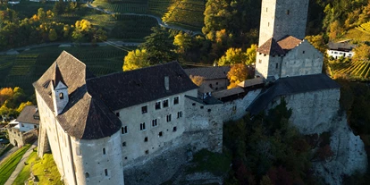 Ausflug mit Kindern - sehenswerter Ort: Schloss - Italien - Schloss Tirol