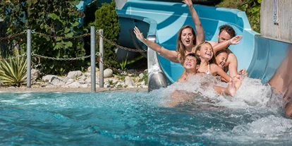Viaggio con bambini - Ausflugsziel ist: ein Bad - Kaltenbach (Kaltenbach) - Schwimmbad Schwaz