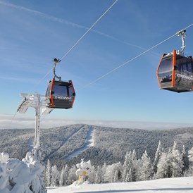 Ausflugsziel: Die 2017 eröffnete Reischlbergbahn ist eine der modernsten 10er Gondeln in ganz Österreich. - Skigebiet Hochficht - Skispaß für die ganze Familie