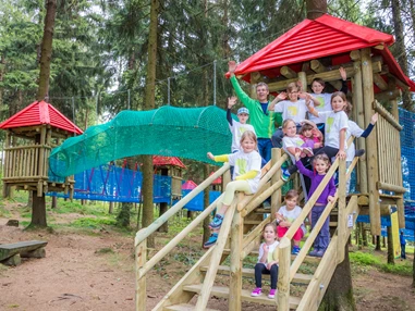 Ausflugsziel: Kinderkletterpark Kirchschlag Ralf & Walter