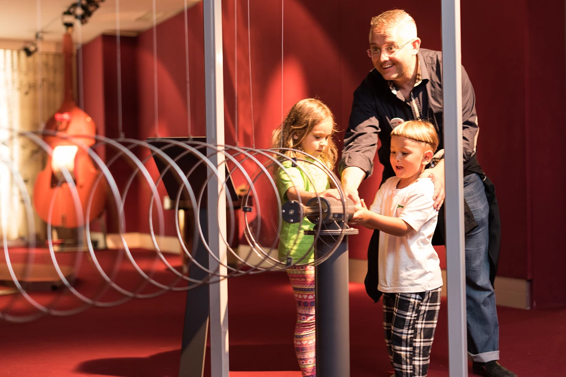 Ausflugsziel: Haus der Natur - Museum für Natur und Technik