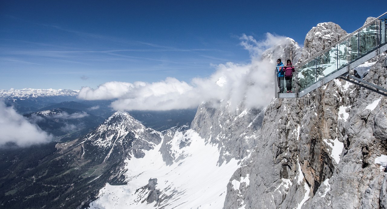 Dachstein Seilbahn & Gletscher Highlights beim Ausflugsziel Treppe ins Nichts