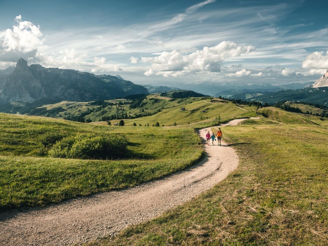Ausflugsziel: Leichte Wanderung am Pralongiá - Bioch – Arlara Plateau