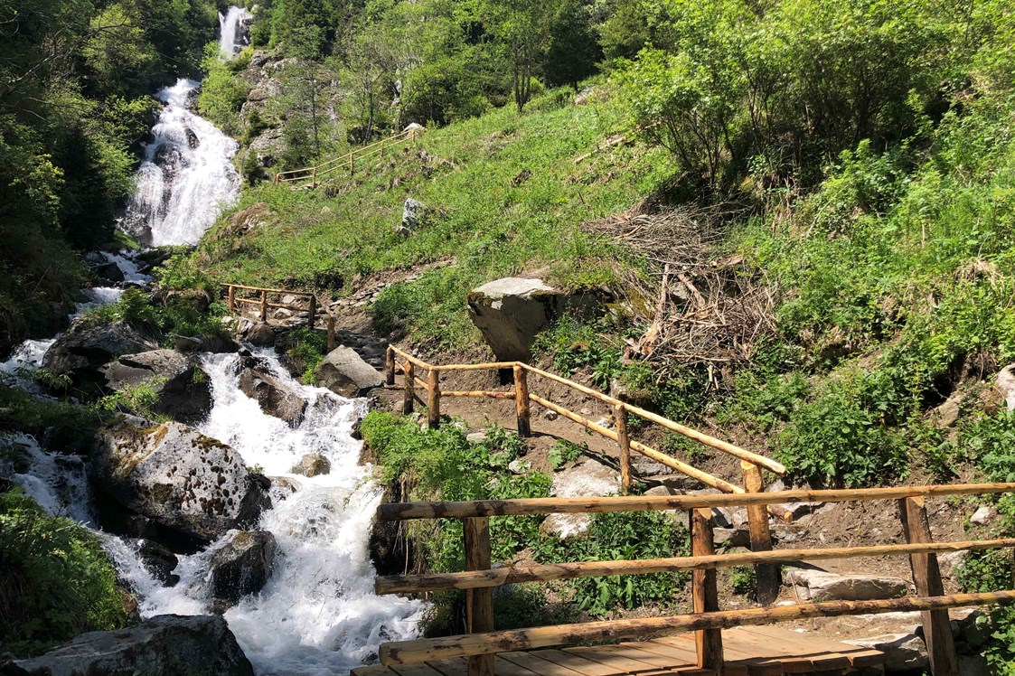 Ausflugsziel: Egger Wasserfall - auf dem Weg zum Klammbach Wasserfall - Familienwanderung zum Klammbach Wasserfall