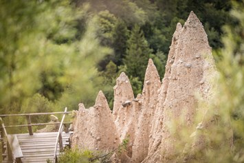 Ausflugsziel: Pyramidenwanderung in Steinegg