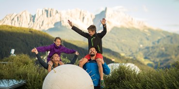 Ausflug mit Kindern - Themenschwerpunkt: Bewegung - Obereggen (Trentino-Südtirol) - Planetenwanderung in Obergummer