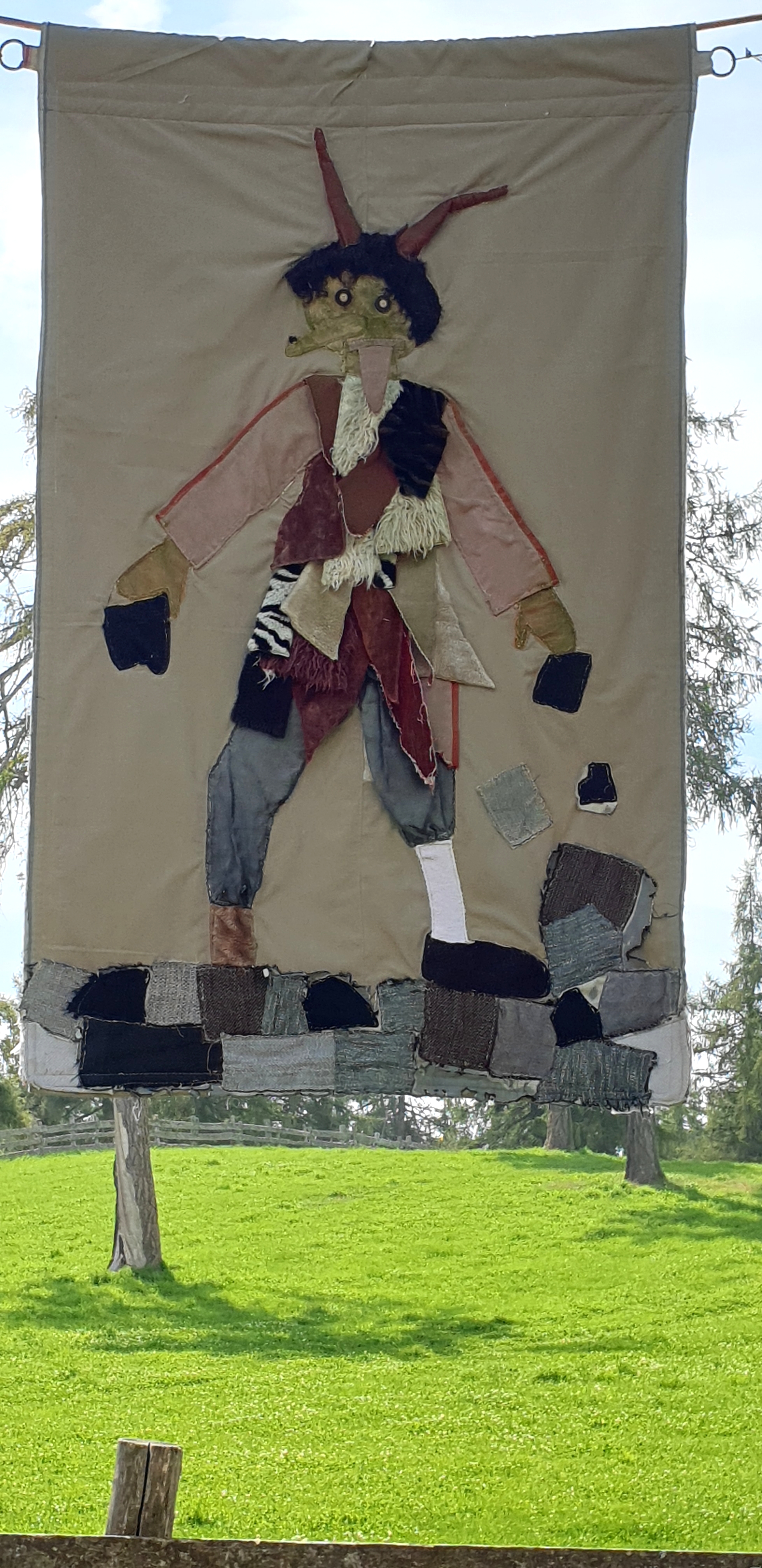 Trip with children - Ausflugsziel ist: eine Wanderung - Bozen - Erlebnisweg Sagenweg