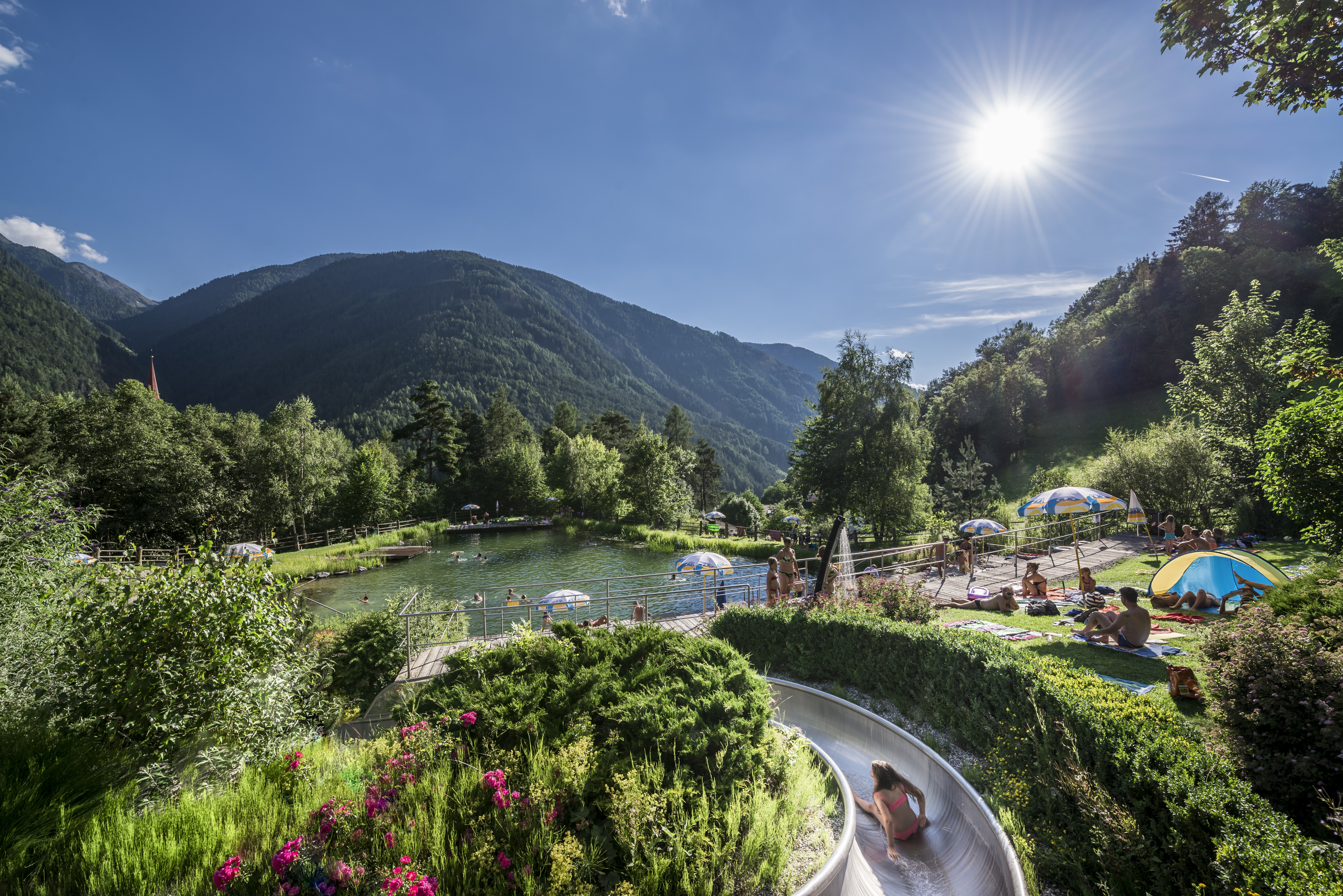 Ausflugsziel: Naturbadeteich Lüsen