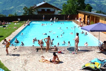 Ausflugsziel: Freischwimmbad Steinegg ©Sternendorf/Astrovillaggio - Freischwimmbad Steinegg