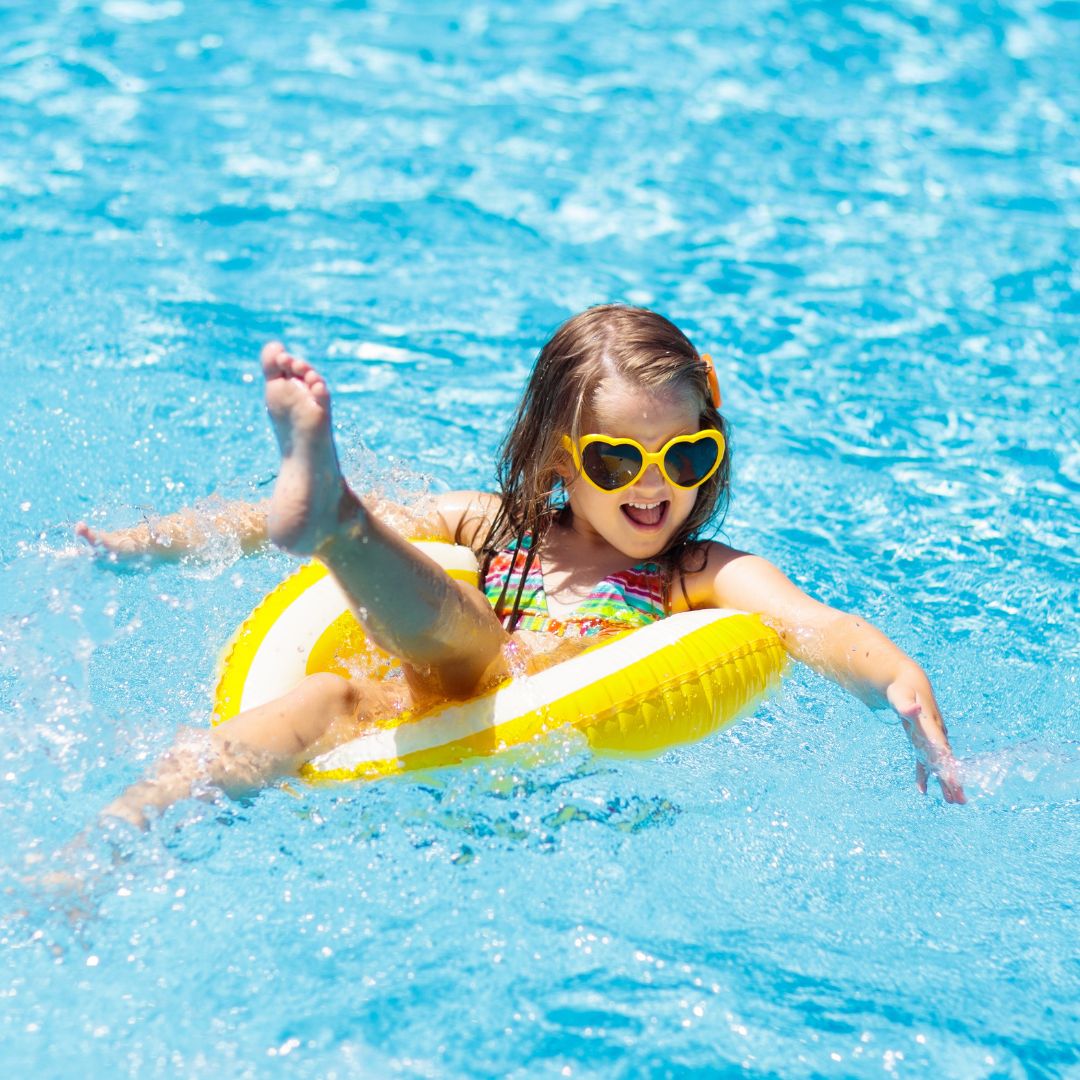 Reis met kinderen - Ausflugsziel ist: ein Bad - Schlanders - Freibad Lido am Kalterer See