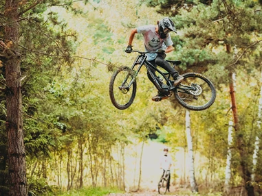 Ausflugsziel: Mountainbike Jumpline - EMX-Park
