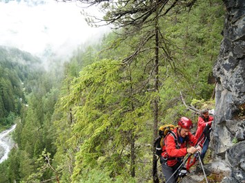 Val d'Uina Highlights beim Ausflugsziel Abenteuer- und Kulturweg – «Puntins Ots Uina»