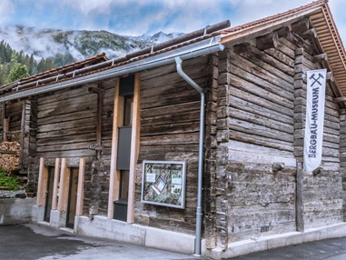 Ausflugsziel: Bergbaumuseum Innerferrera - Bergbaumuseum Innerferrera
