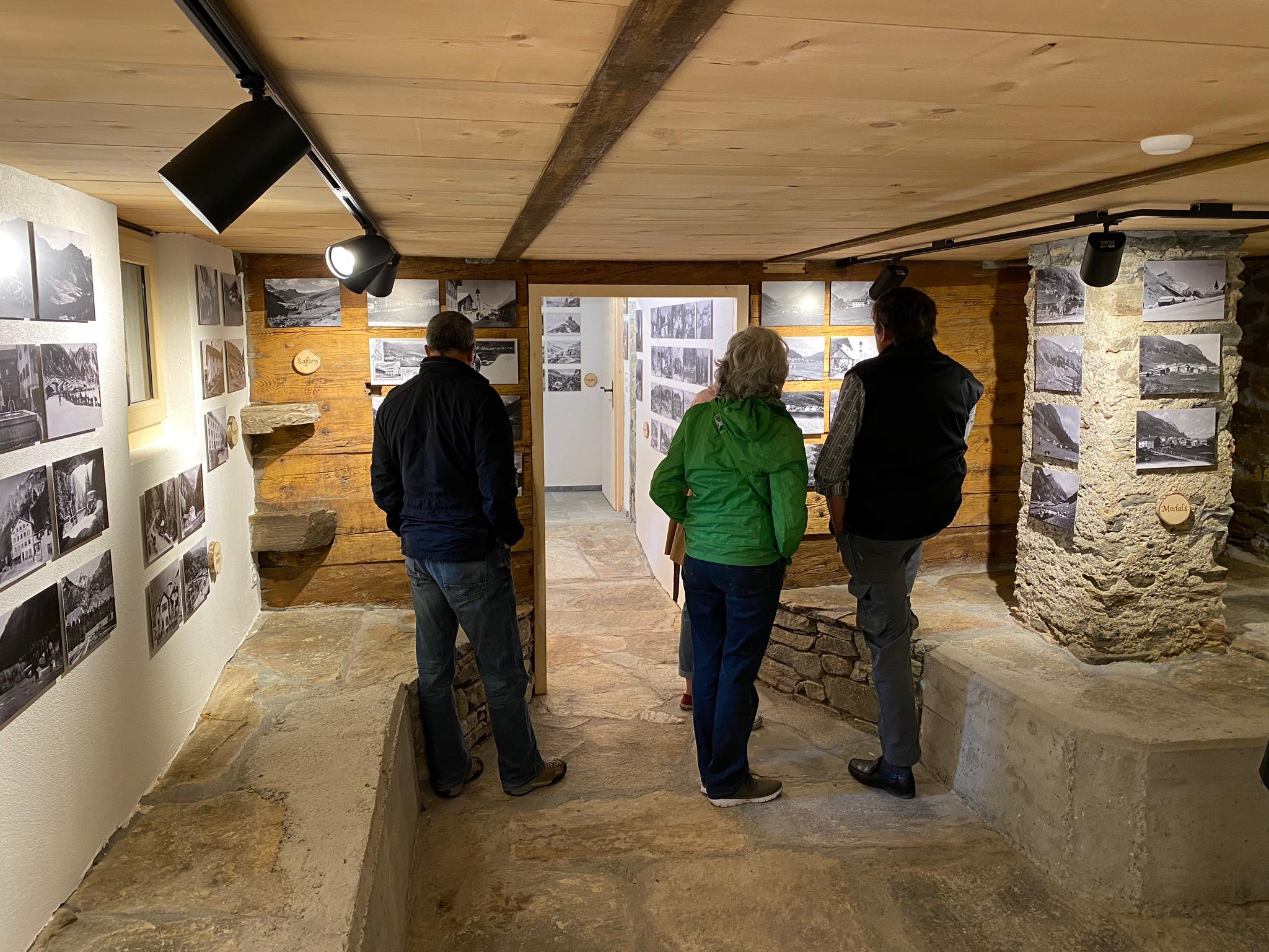 Trip with children - Alter der Kinder: 6 bis 10 Jahre - Versam - Postkartengalerie Hinterrhein