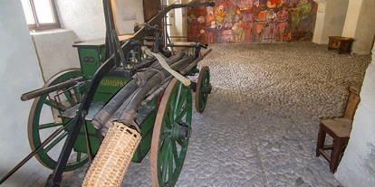 Trip with children - Zuoz - Pretorio und Folterkammer