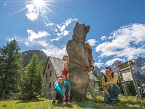 Ausflugsziel: Bärenausstellung S-charl