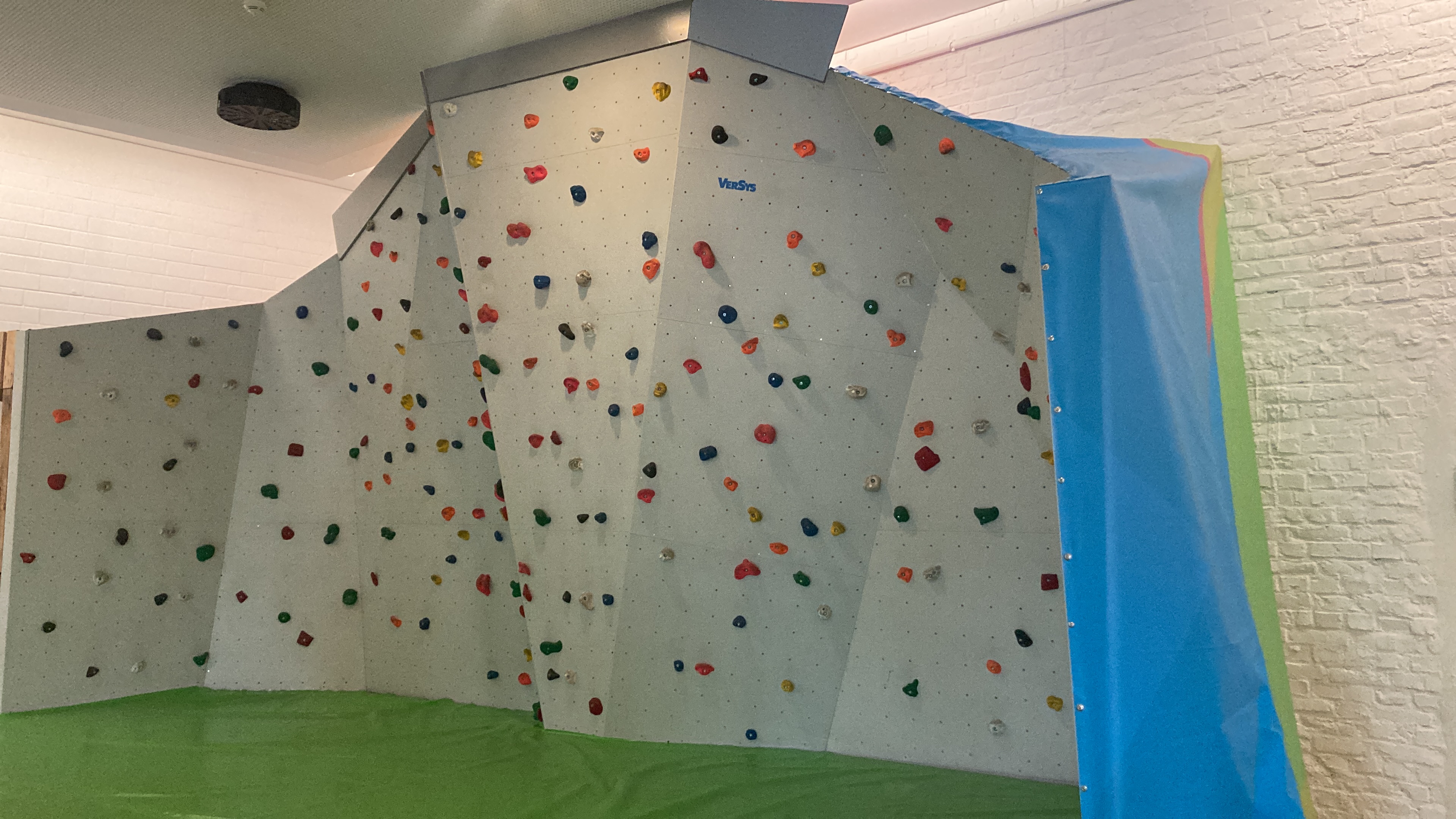 Ausflugsziel: HUGODROM - Indoor Action Park