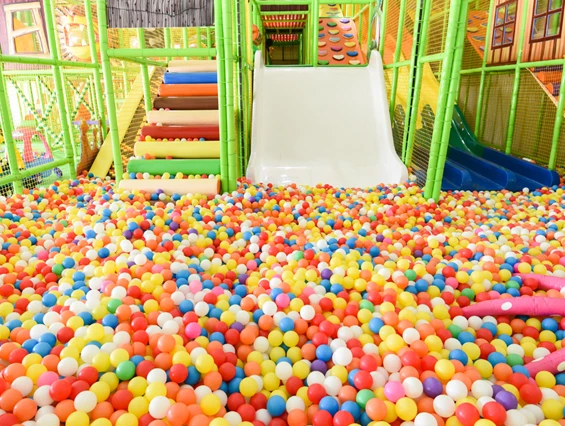 Ausflugsziel: HUGODROM - Indoor Action Park
