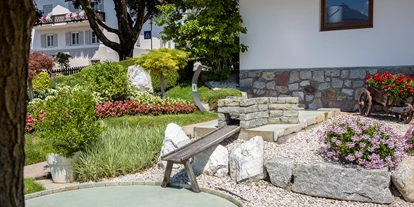 Trip with children - St. Andrä/Brixen - Minigolf Schenna