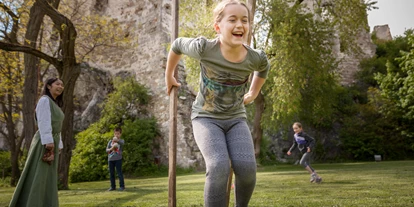 Voyage avec des enfants - Wilfersdorf (Wilfersdorf) - Burgruine Falkenstein (Weinviertel)