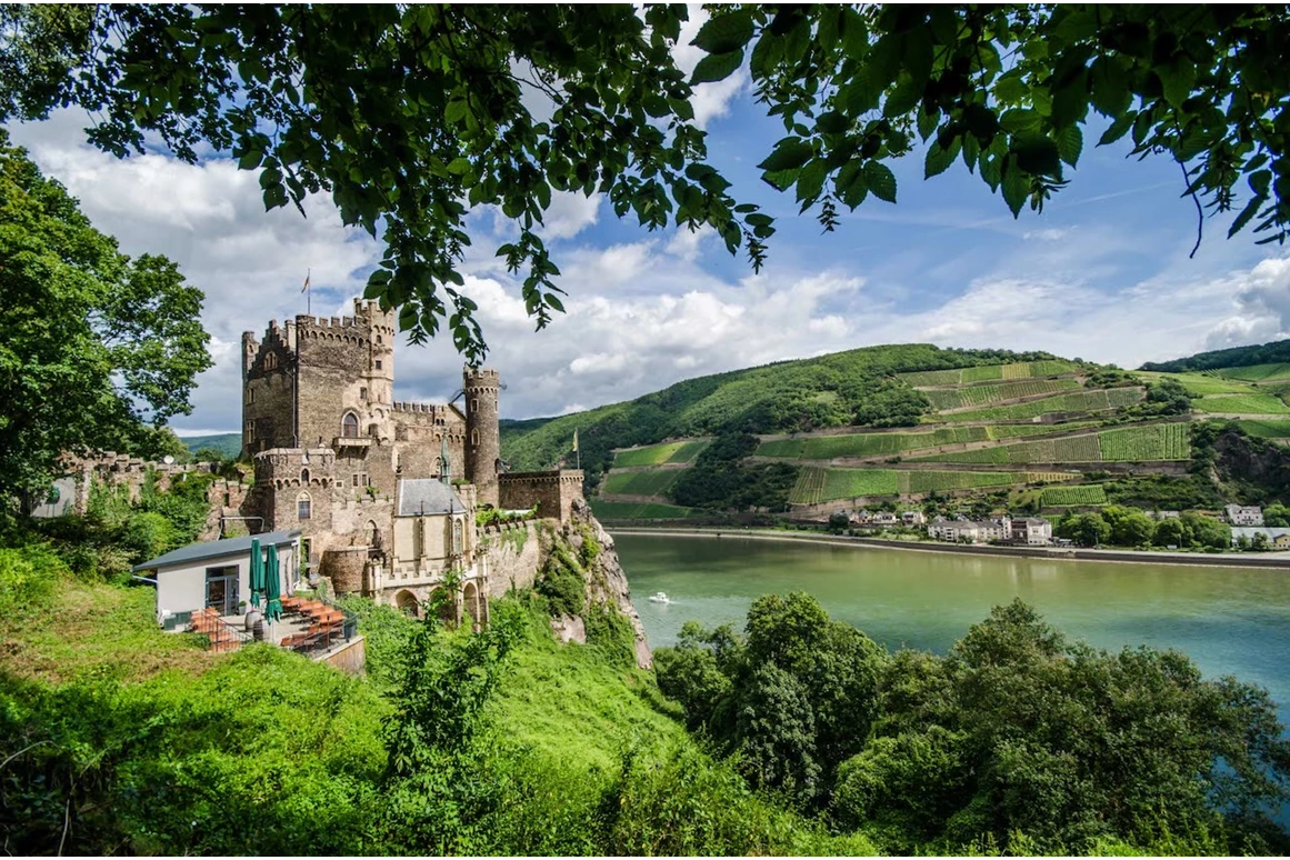 Ausflugsziel: Romantik-Schloß Burg Rheinstein