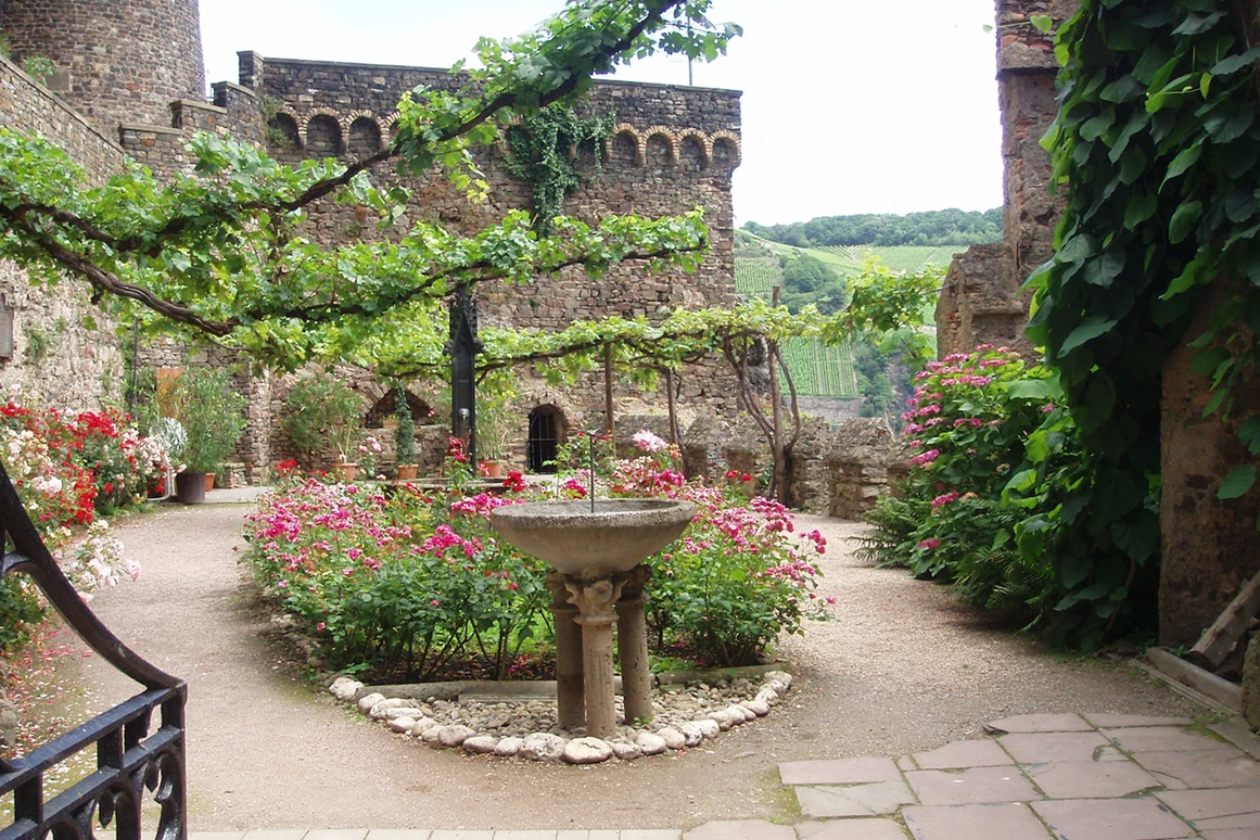 Ausflugsziel: Romantik-Schloß Burg Rheinstein