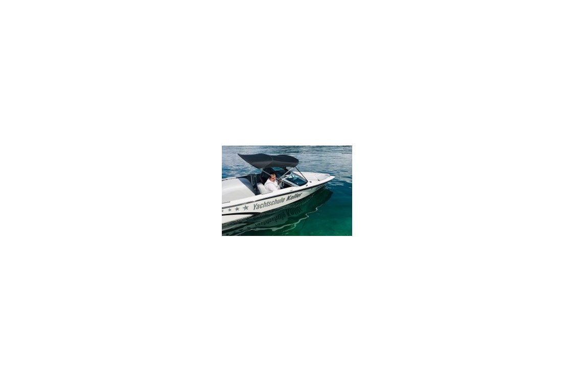 Ausflugsziel: Mit unserem Motorboot kannst DU auch Rundfahrten buchen! - Yachtschule Koller