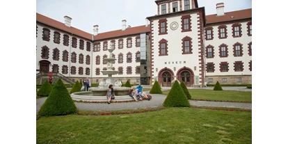 Ausflug mit Kindern - PLZ 36419 (Deutschland) - Schloss Elisabethenburg, Meiningen; Foto Roland Reißig - Museum im Schloss Elisabethenburg